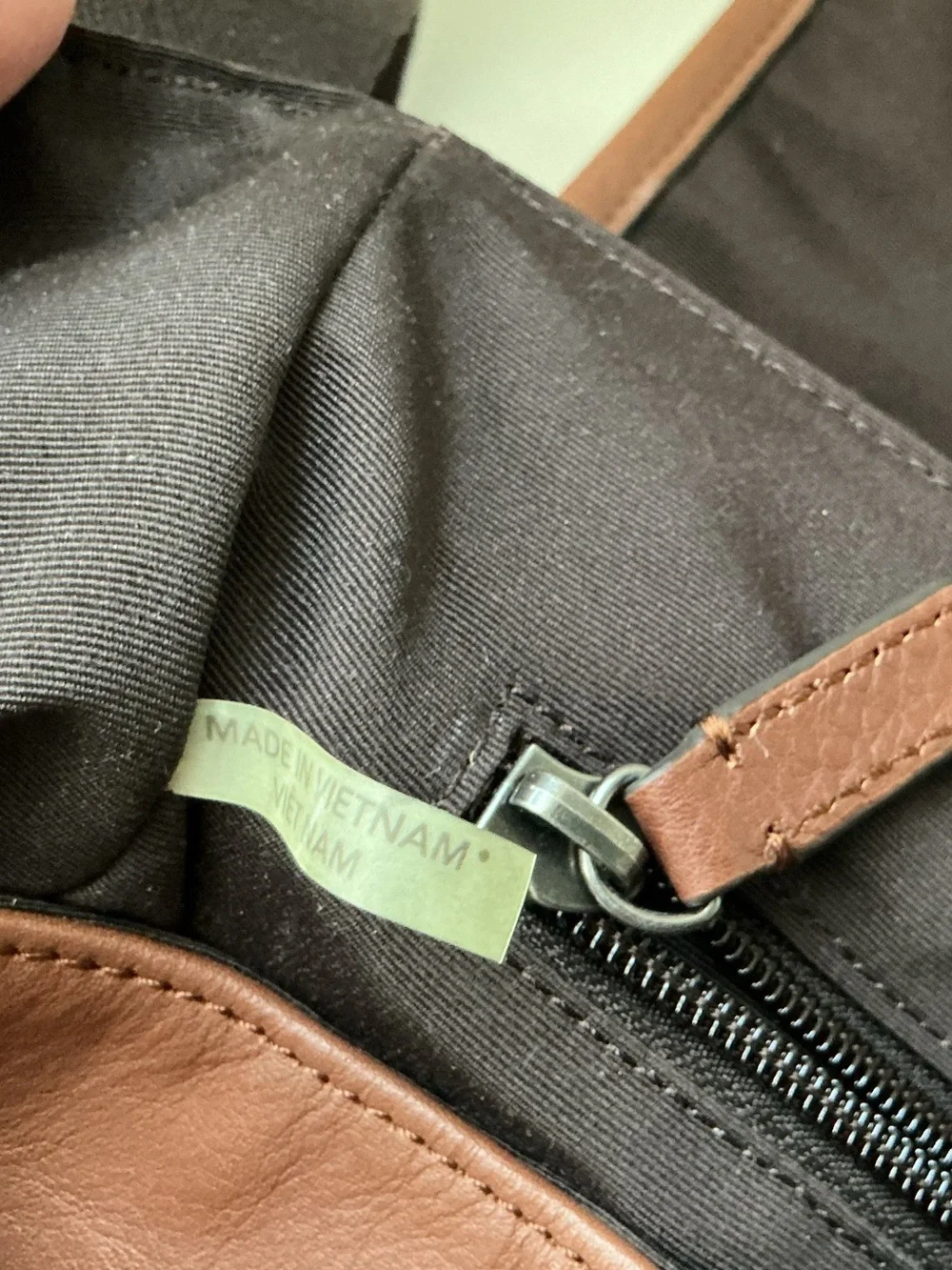 Coach Camden Men's Chestnut Leather Messenger Bag with Strap ( April 2014)